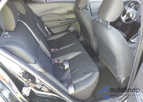 2020 Nissan Kicks S Xtronic Cvt z USA, uszkodzony, nr VIN 3N1CP5BV2LL555735